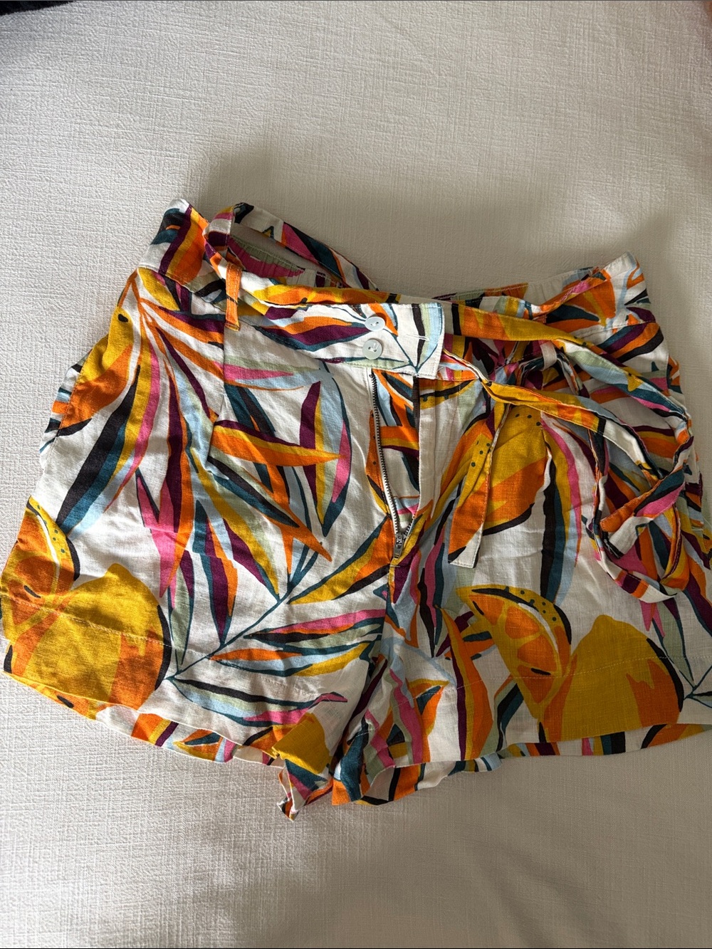 Tropical Print Women’s Tie-Waist Shorts — Multi